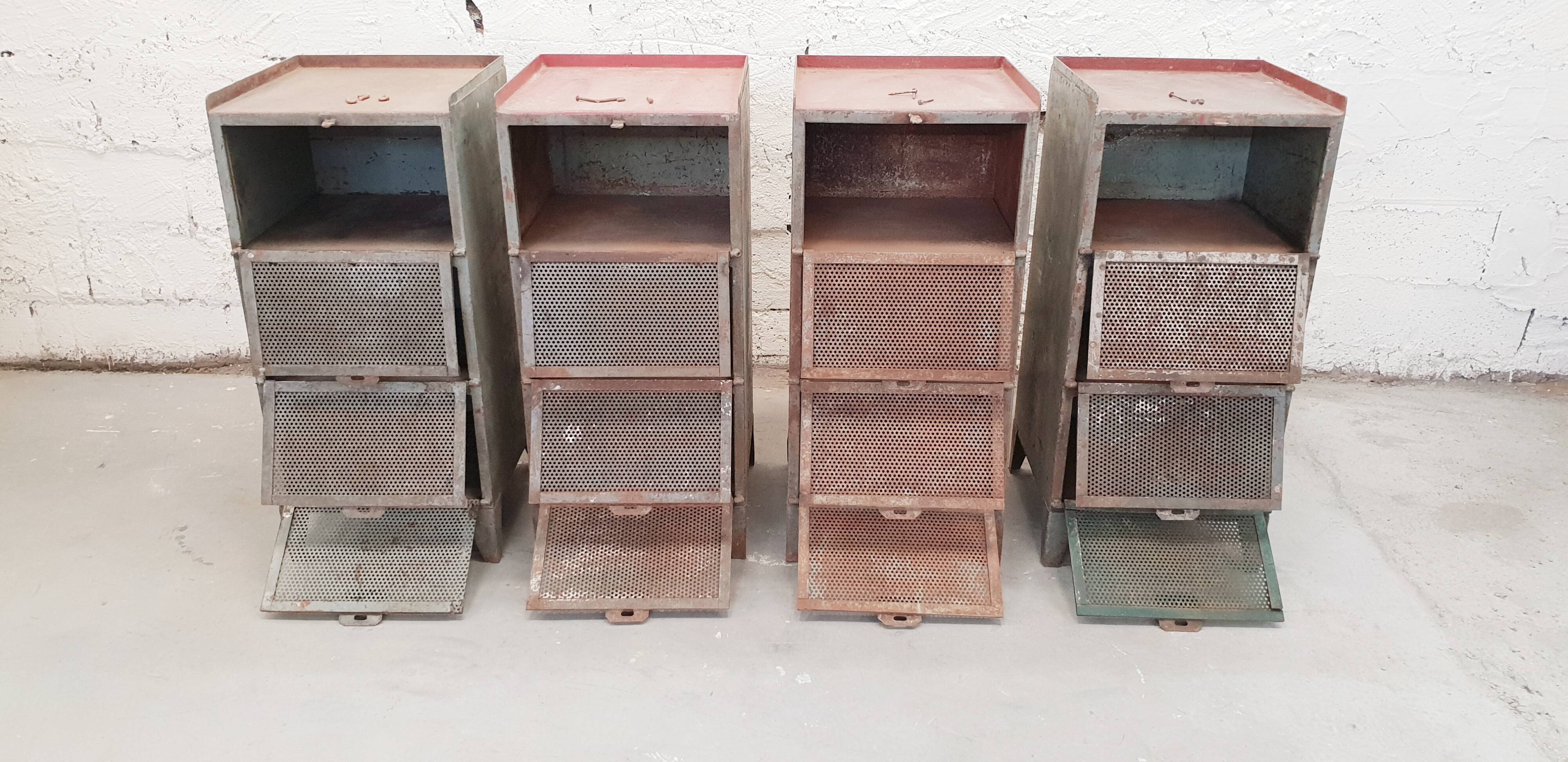 4 industrial workshop maids