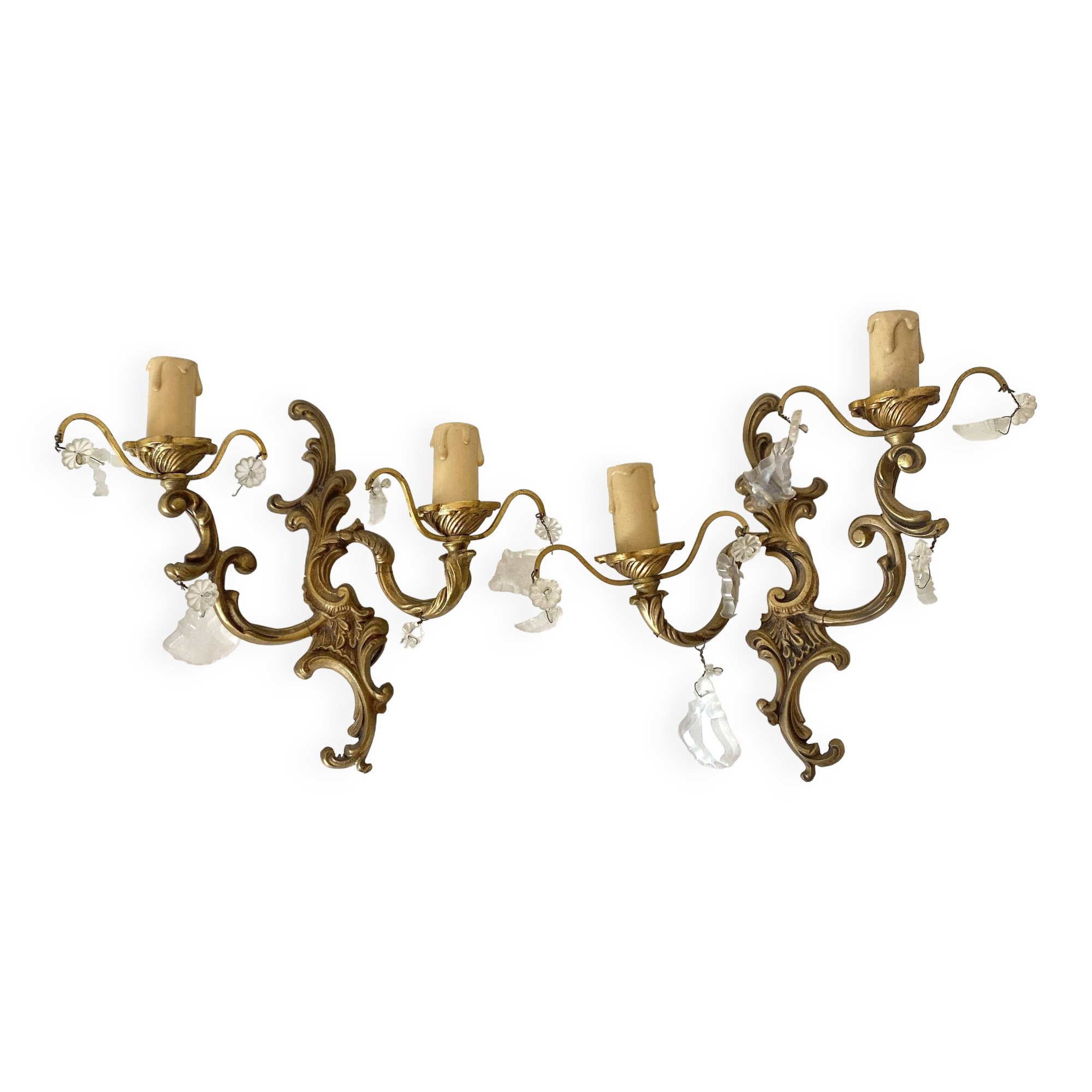 Paire d'appliques en laiton avec pampilles style rocaille