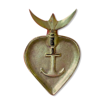 Bronze pocket empty representing the Camargue cross and extended by a trident of gardian