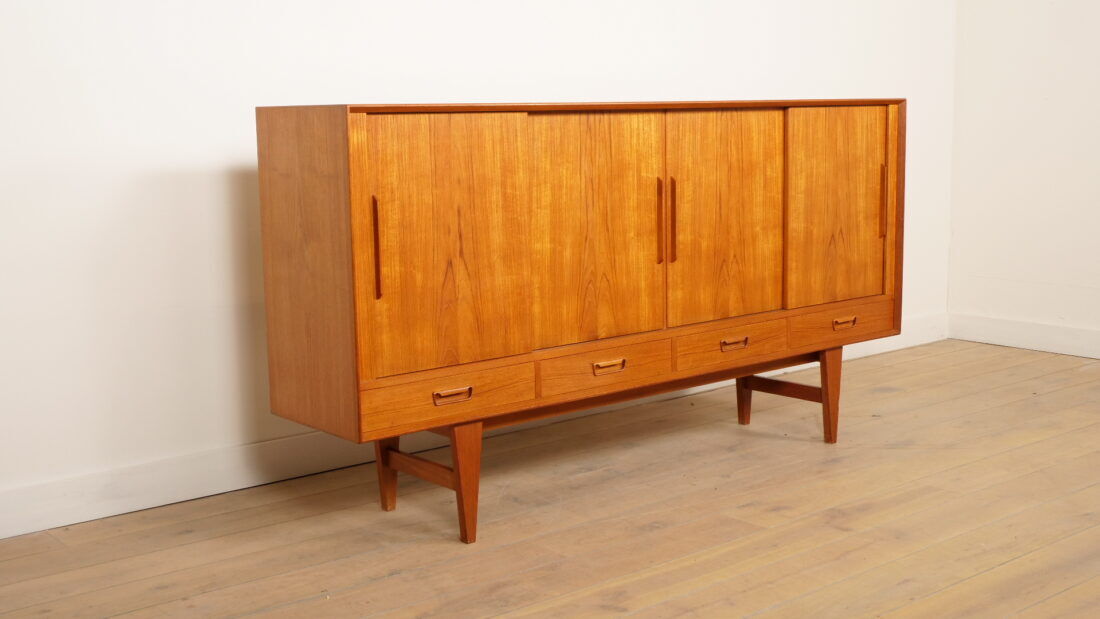 Enfilade danoise en teck, années 1960