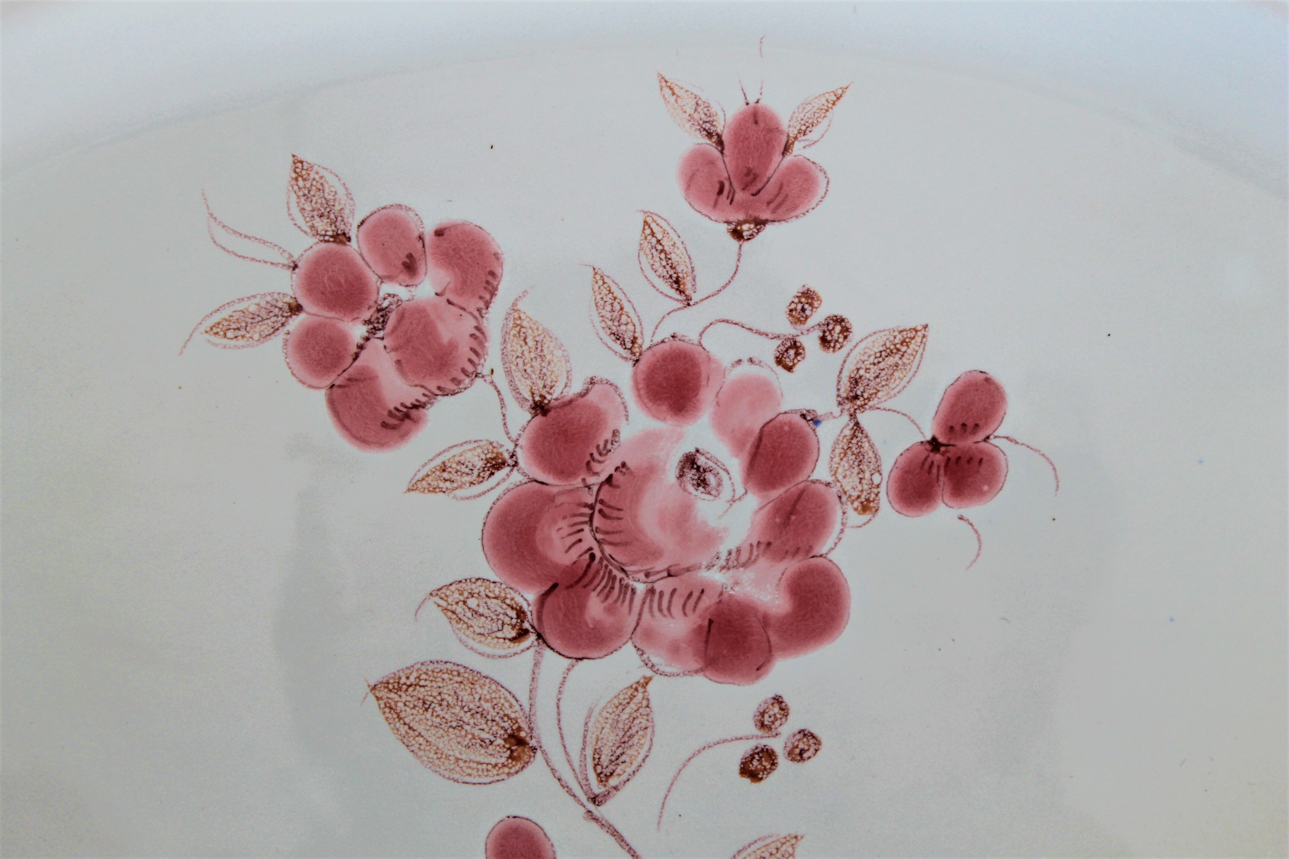 Dish Henriot Quimper decorations with flowers