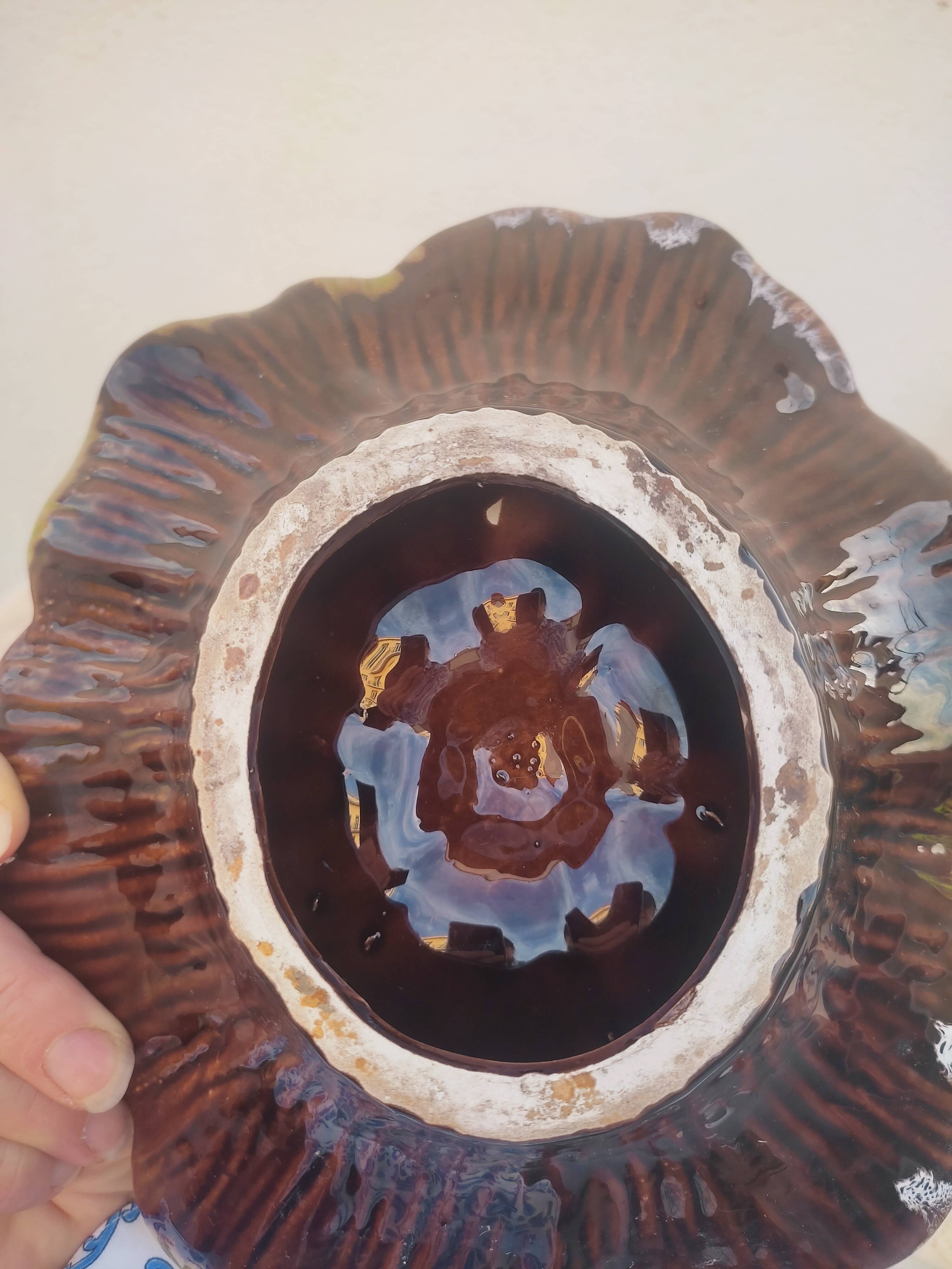 Ceramic flower plate