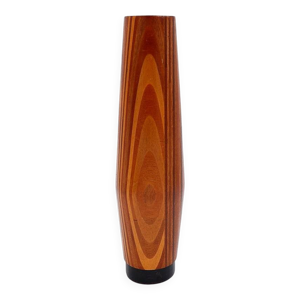 vase en bois scandinave,
