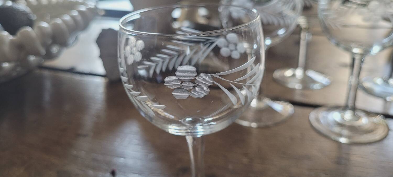 60's chiseled stemmed glasses