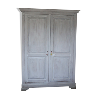 Antique cabinet