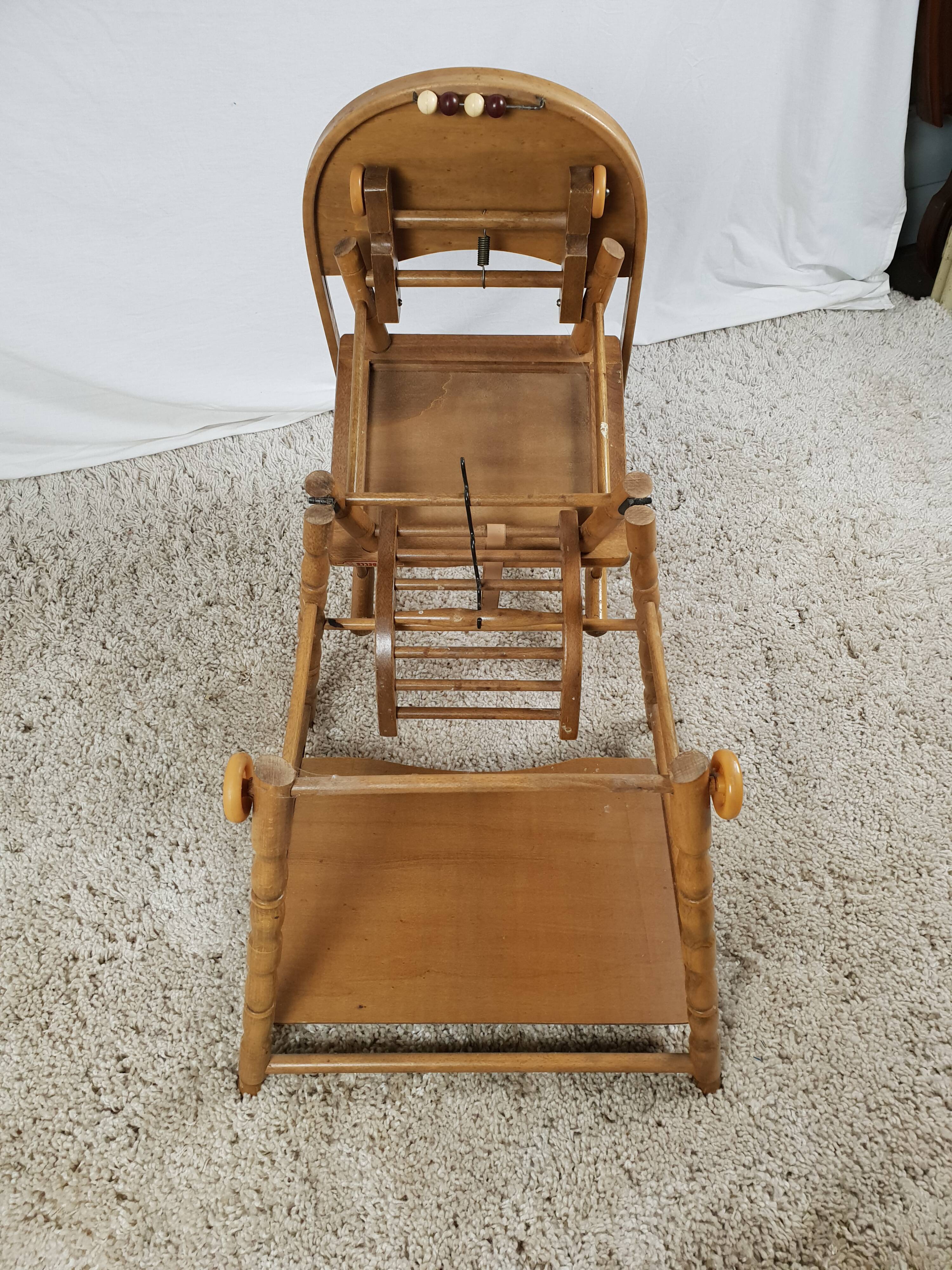 Chaise haute Combelle ancienne