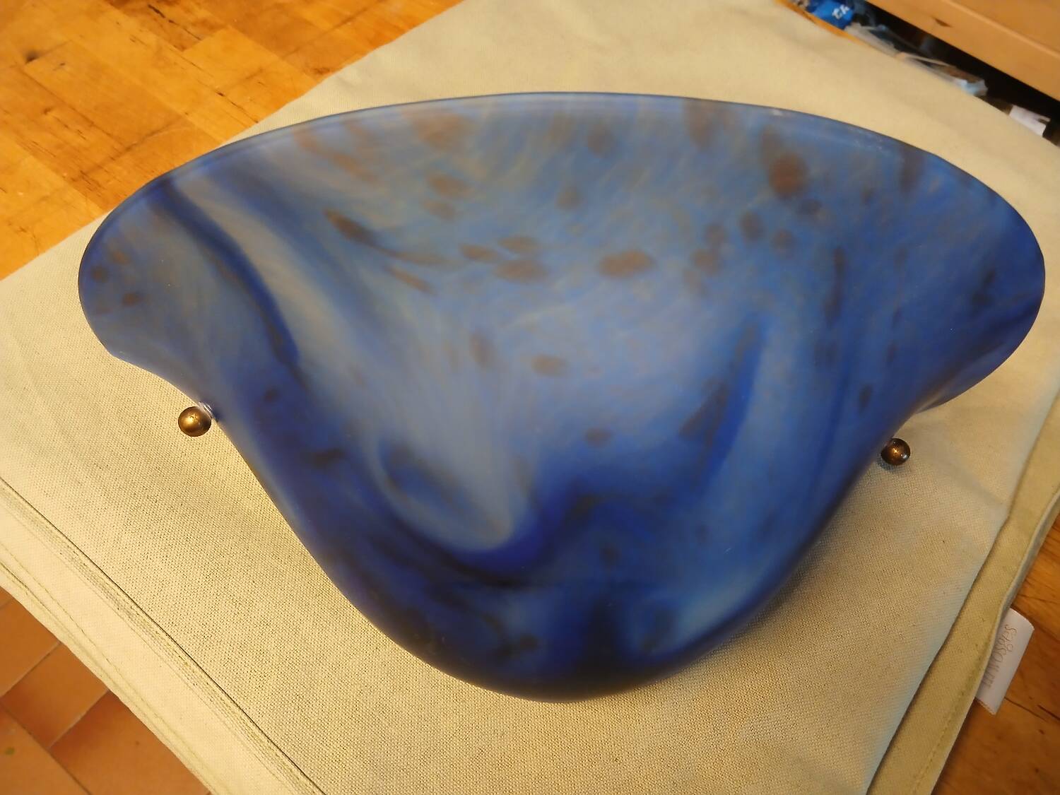 Vianne glass paste wall light