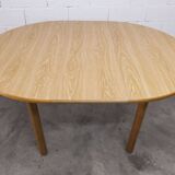 Danish ensemble transformable table 114 cm / 154 + 4 modernist chairs from the 1970s