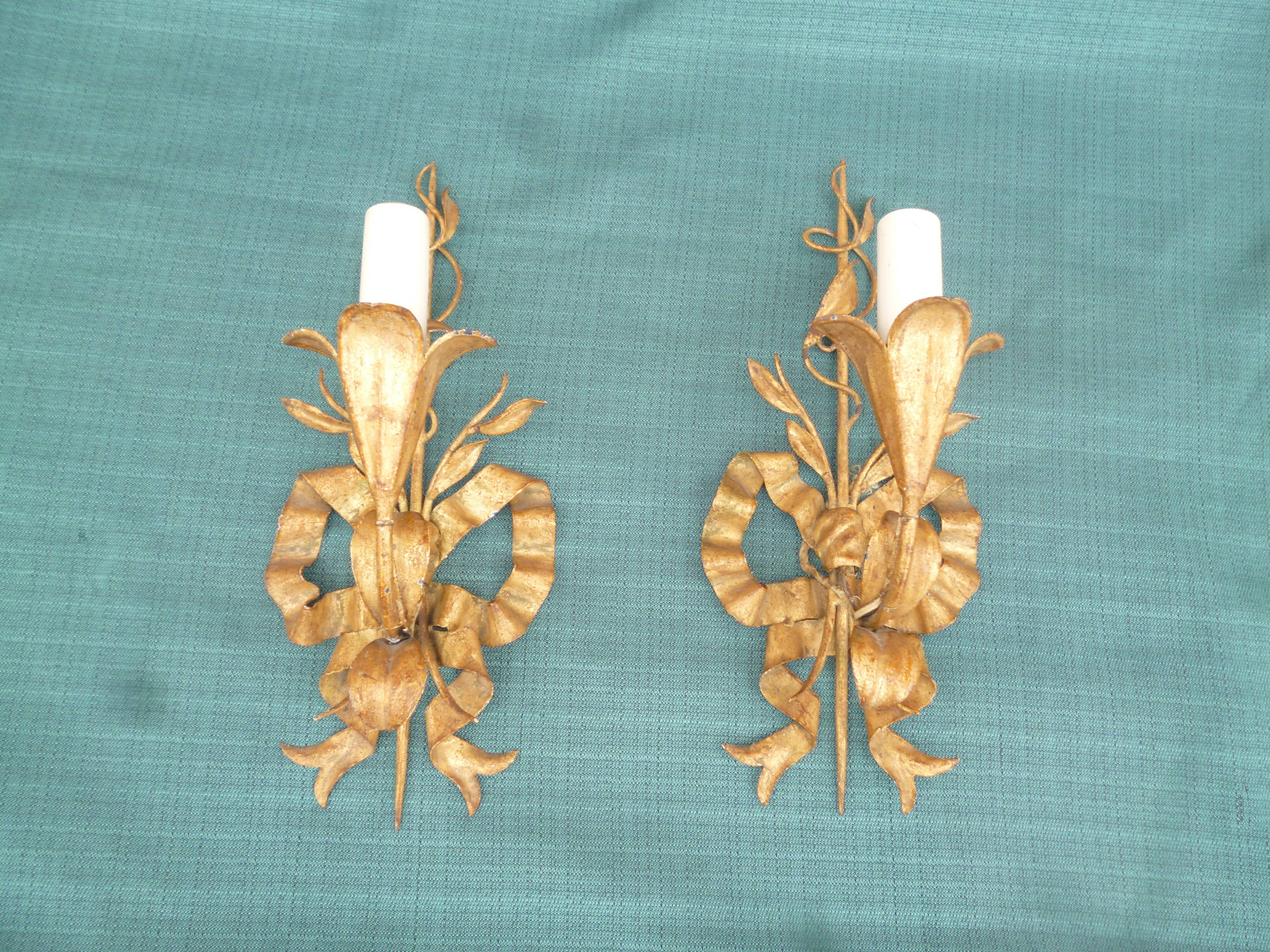 Pair of wall lamps gold patinated vintage metal