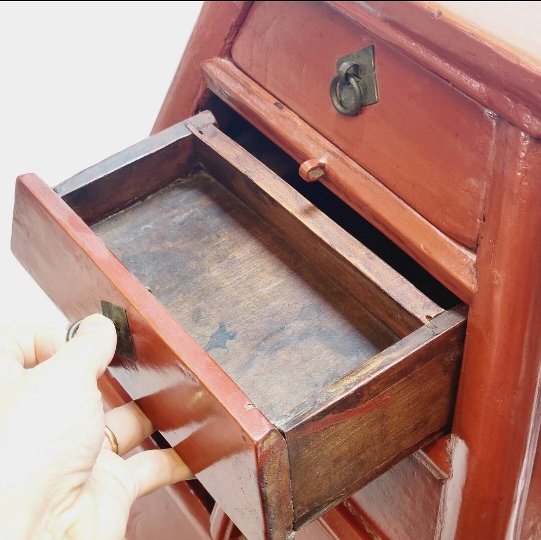 Old chinese barber hairdresser stool 19th xixth century in lacquered wood
