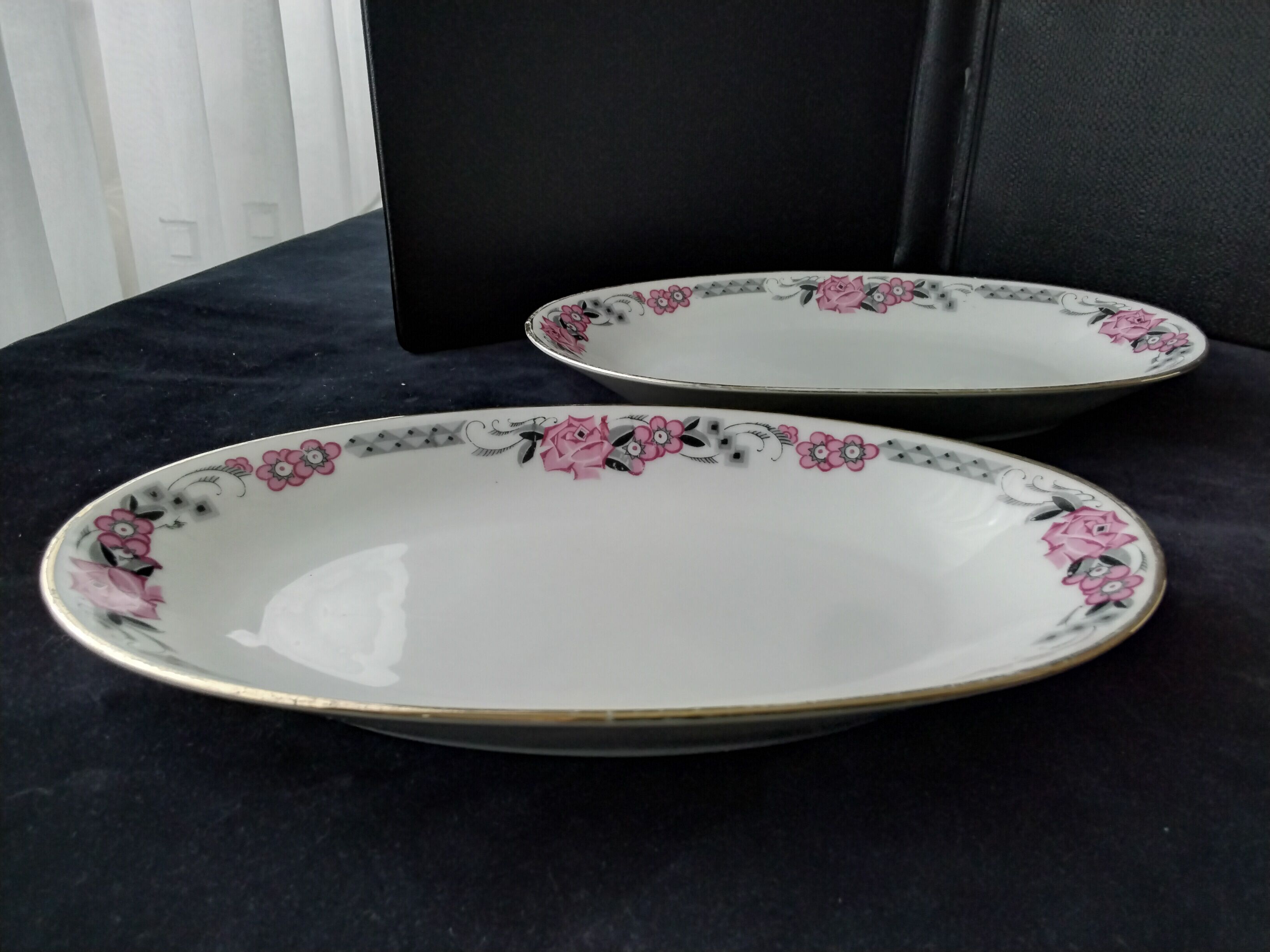 Set of 2 antique Art Deco porcelain raviers