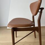 A Set of 5 HOUSE OF FIN JUHL CHAIRS - 108 AND 109 - WALNUT AND LEATHER