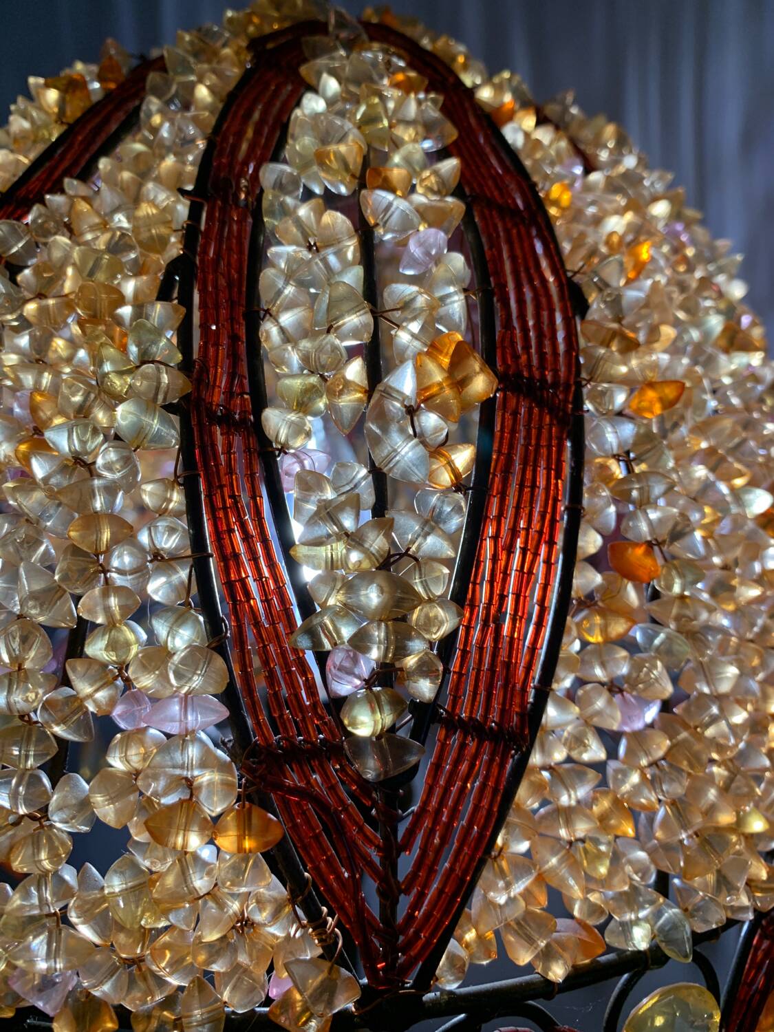 Art deco style table lamp