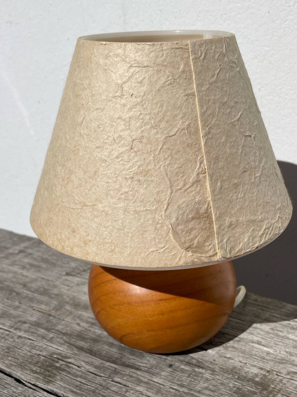 Vintage beige wooden ball lamp