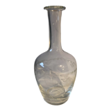 Carafe en verre gravé