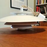 Scandinavian Suspension Form Light