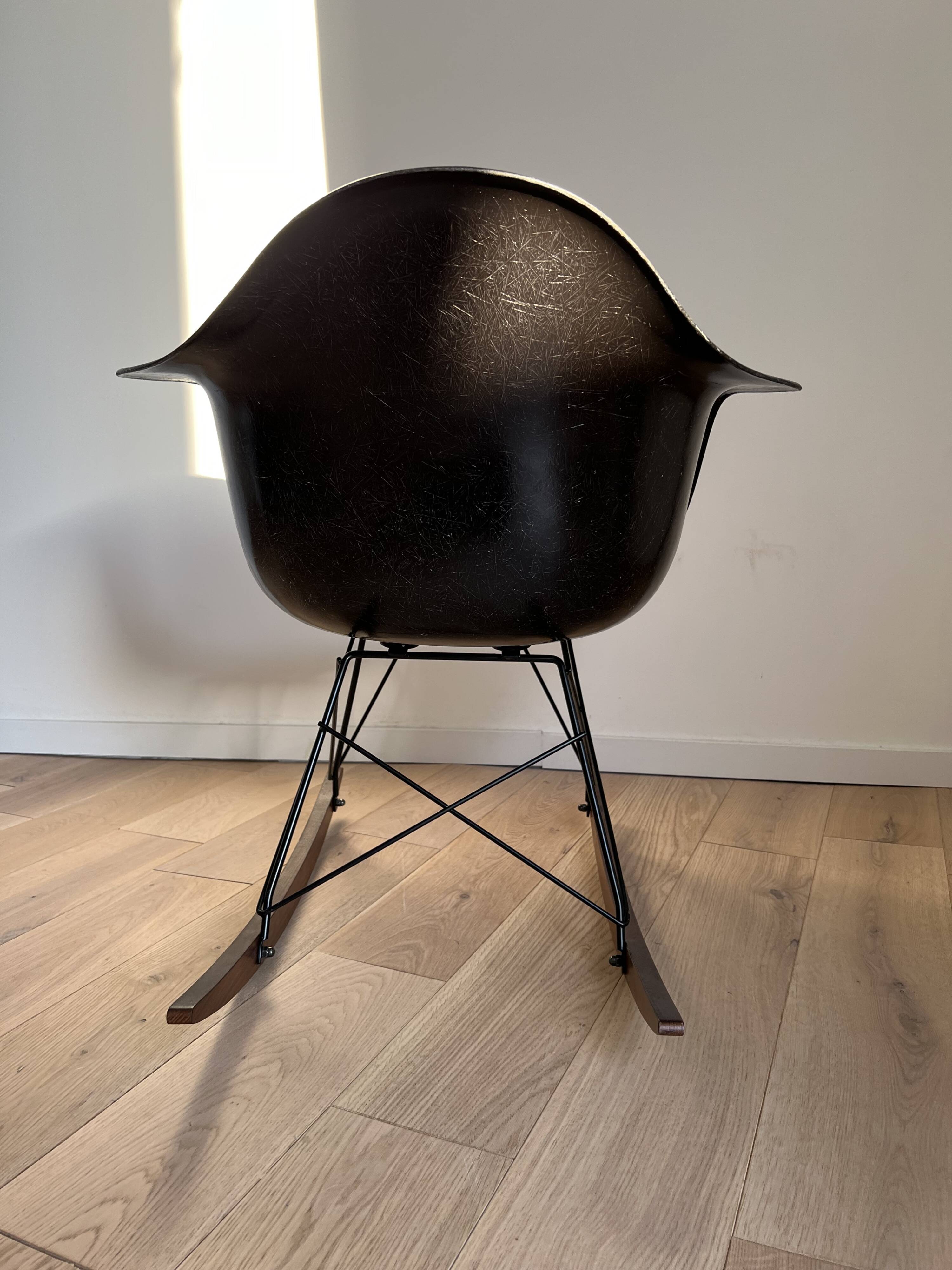 RAR Rocking chair CHARLES ET RAY EAMES Herman Miller US edit 50s design