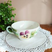Large slipware cup Thoughts, Choisy le Roi