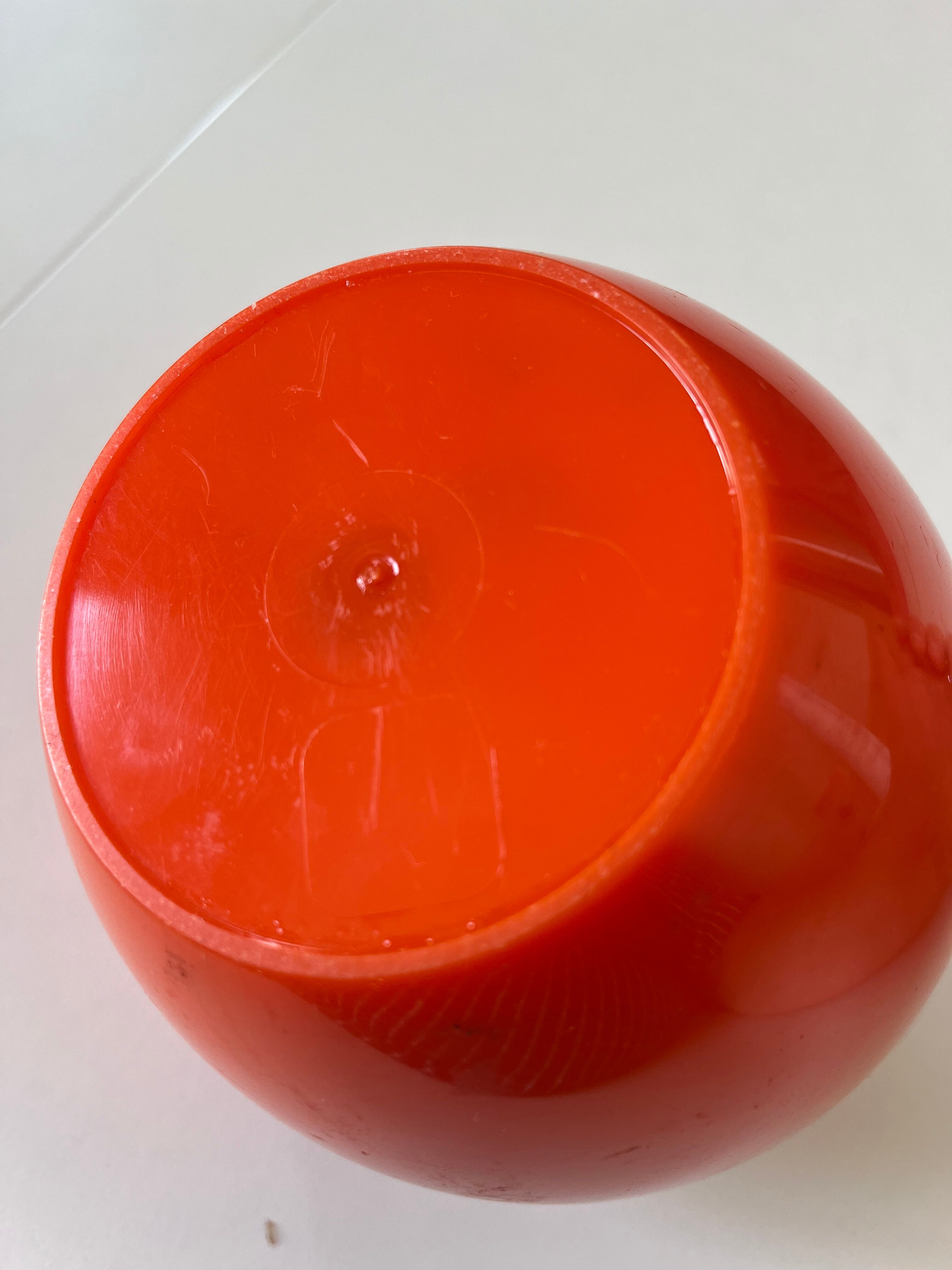 Orange ice bucket Year 70