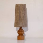 Lampe suedoise en bois tourné et corde 1960