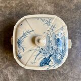 Gien ironstone soup tureen in blue, "Birds" service circa 1870.