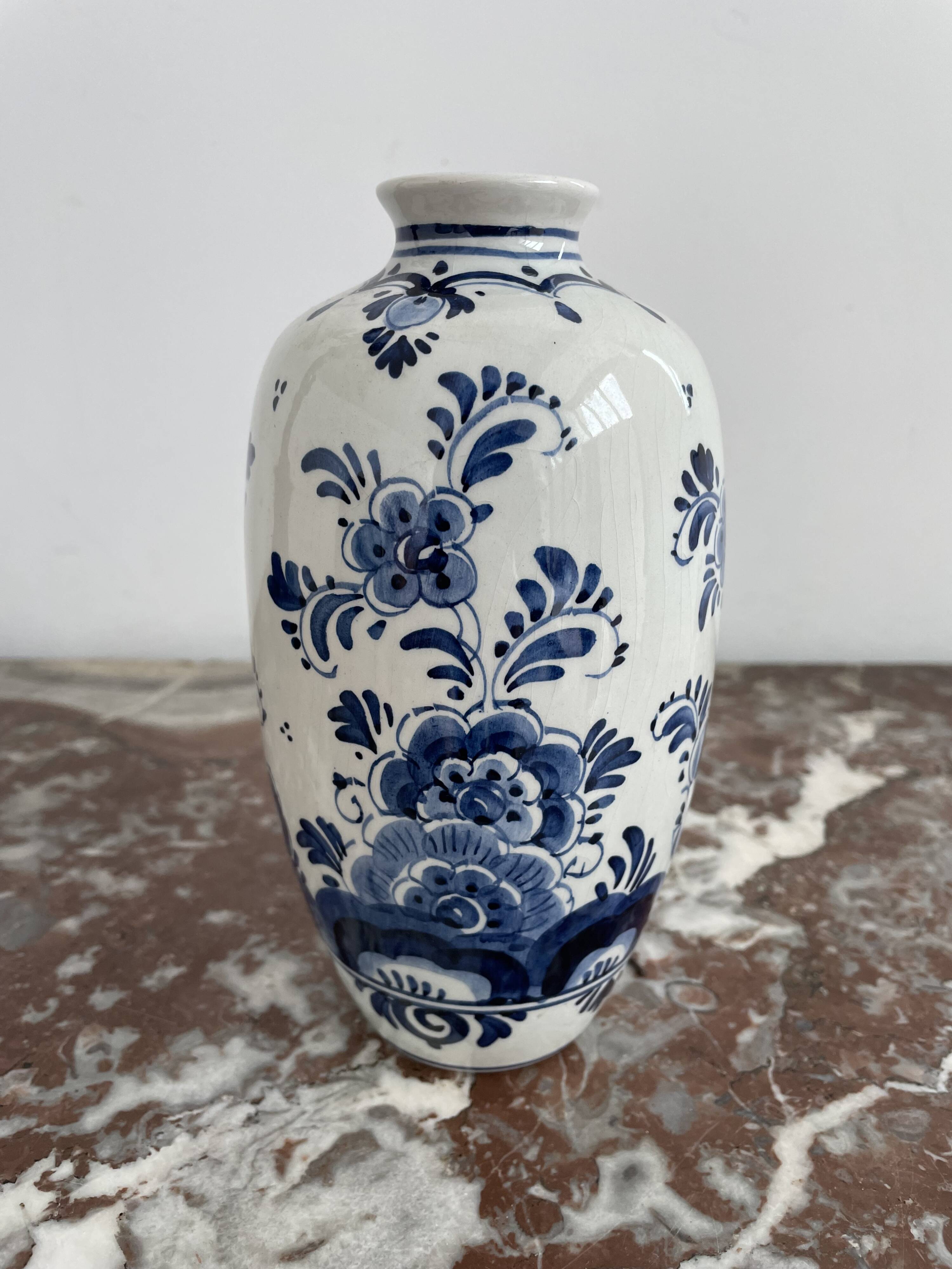 Vintage, ovoid vase, Delft