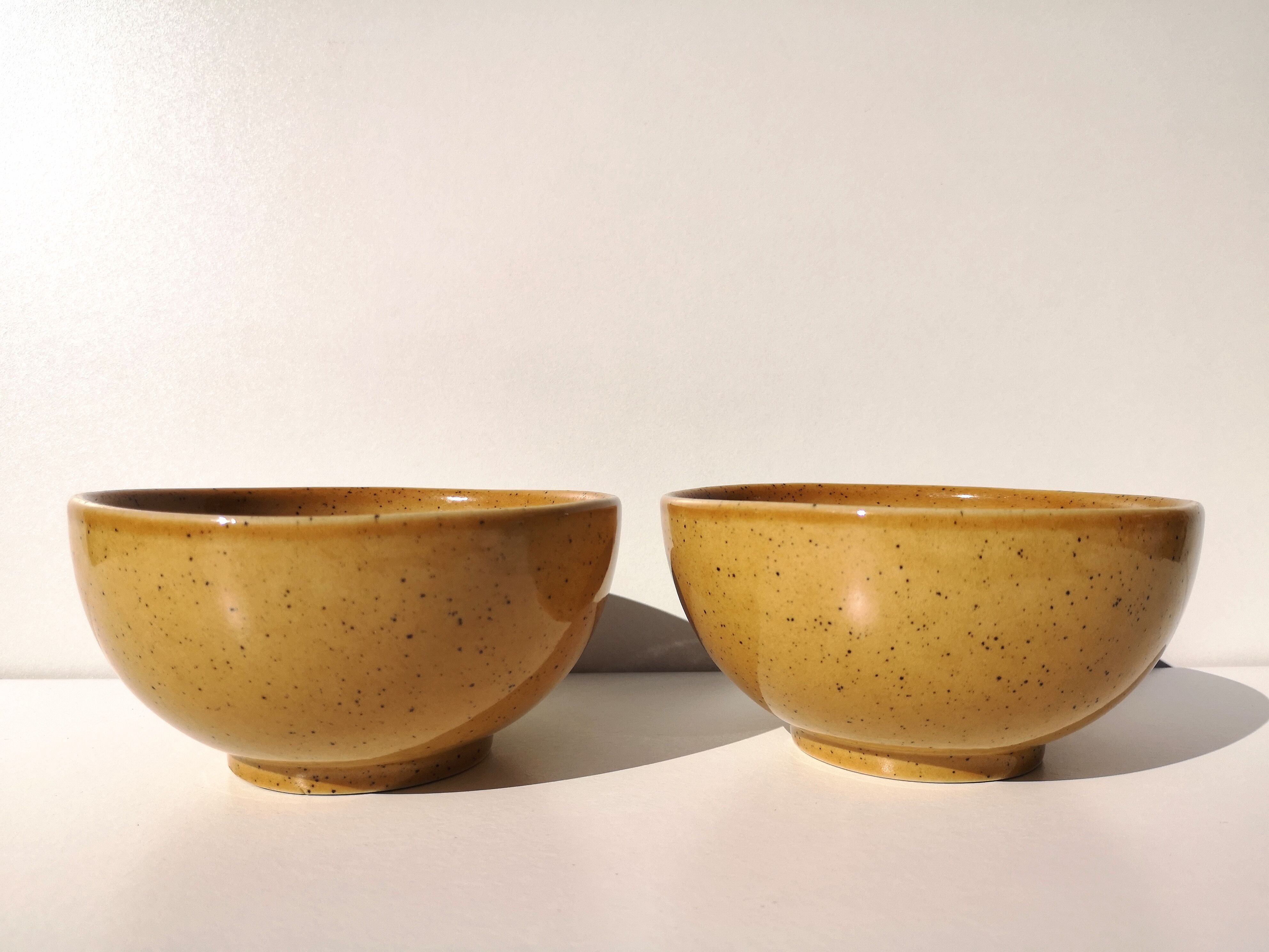 Vintage bowls in glazed stoneware