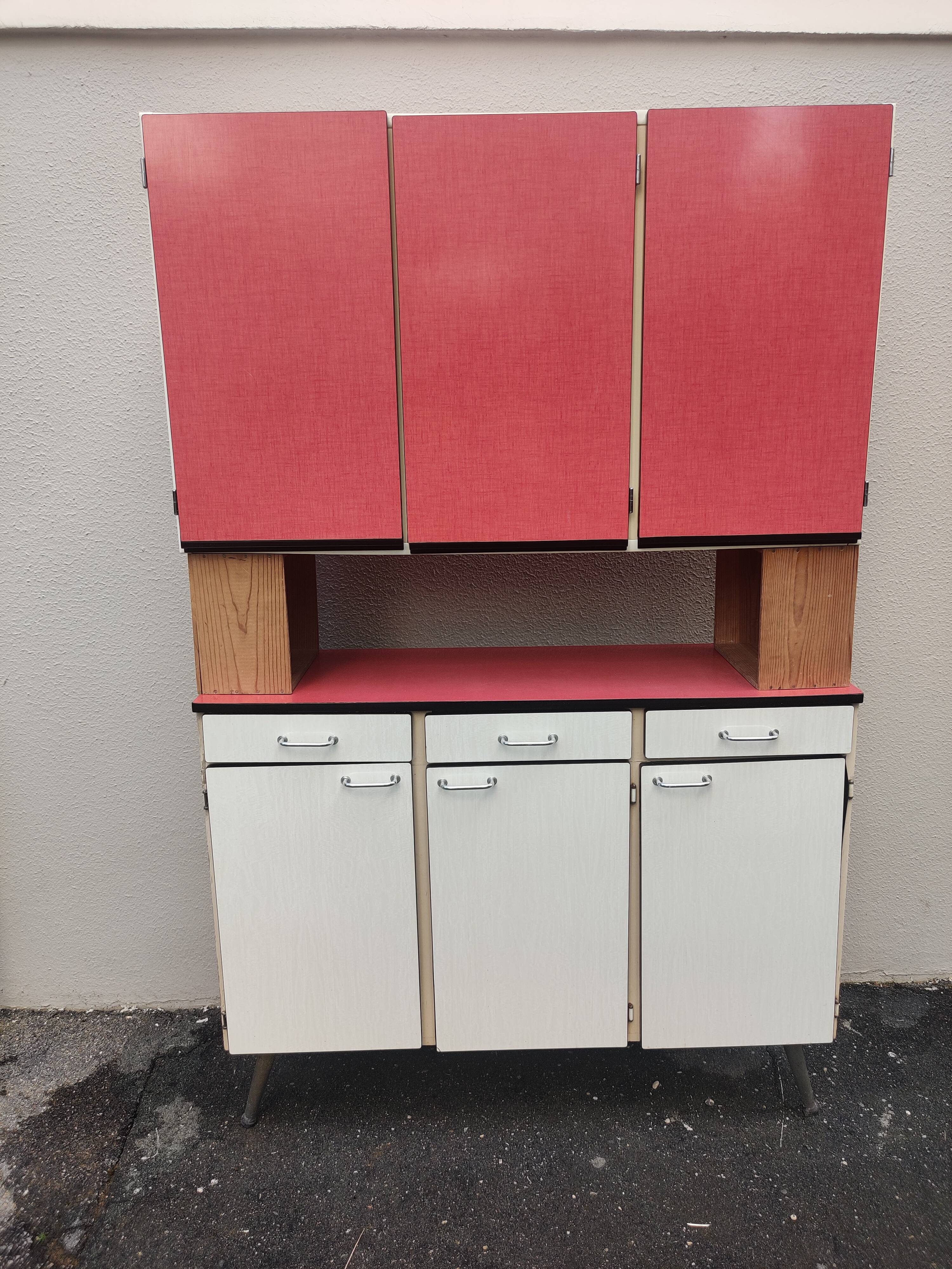 Furniture low, high, column in formica two-tone