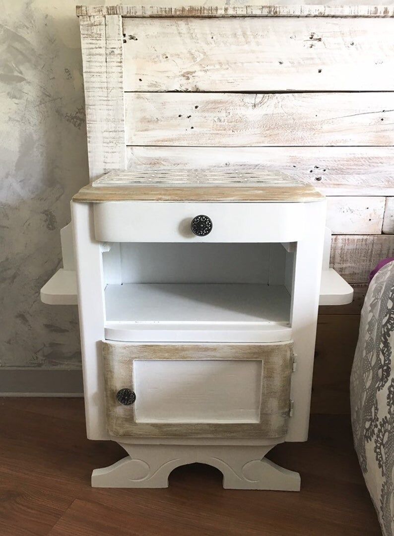 Vintage sofa tip or extra furniture