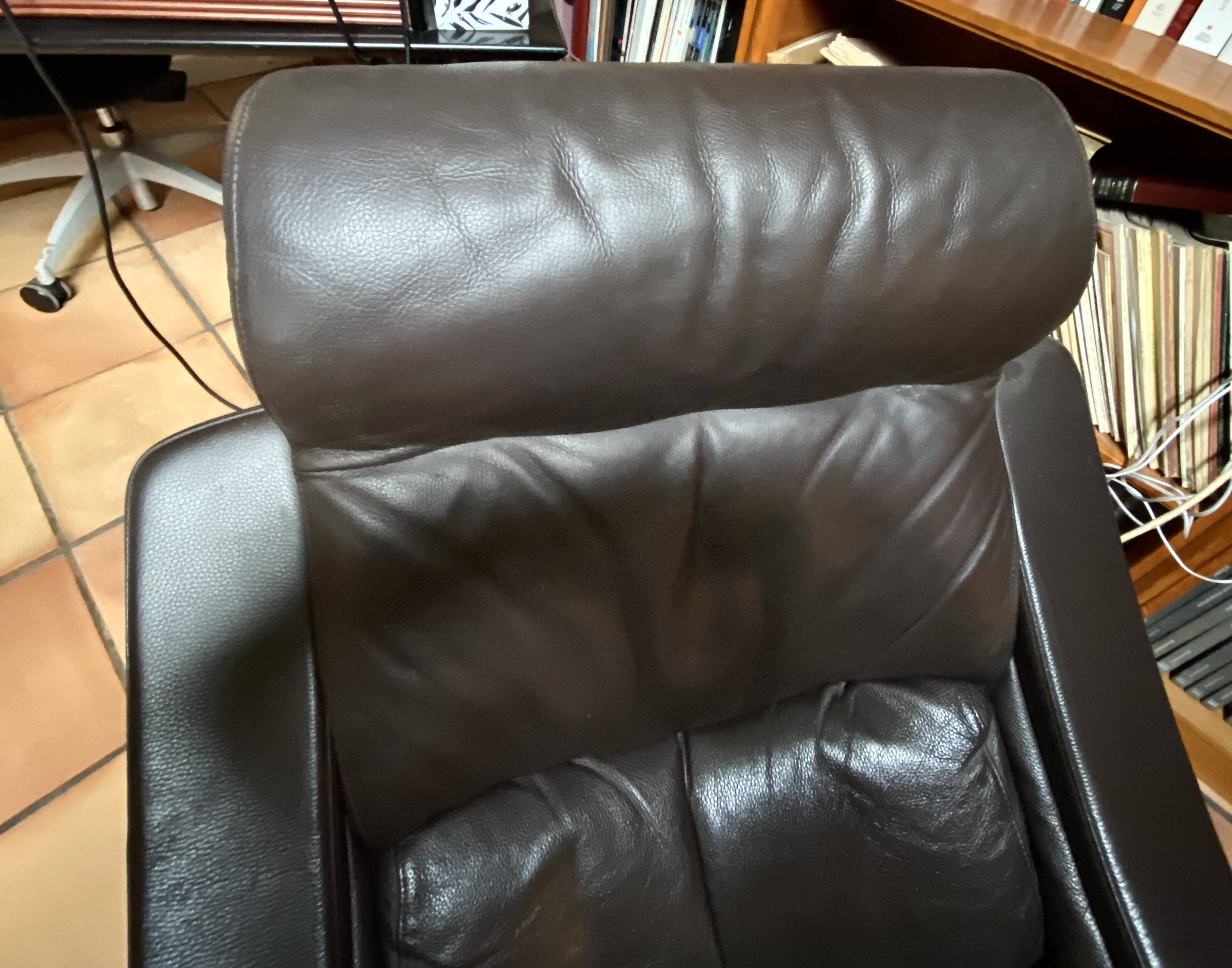 Pair of armchairs and their ottomans by ake fribytter for nelo sweden 1970