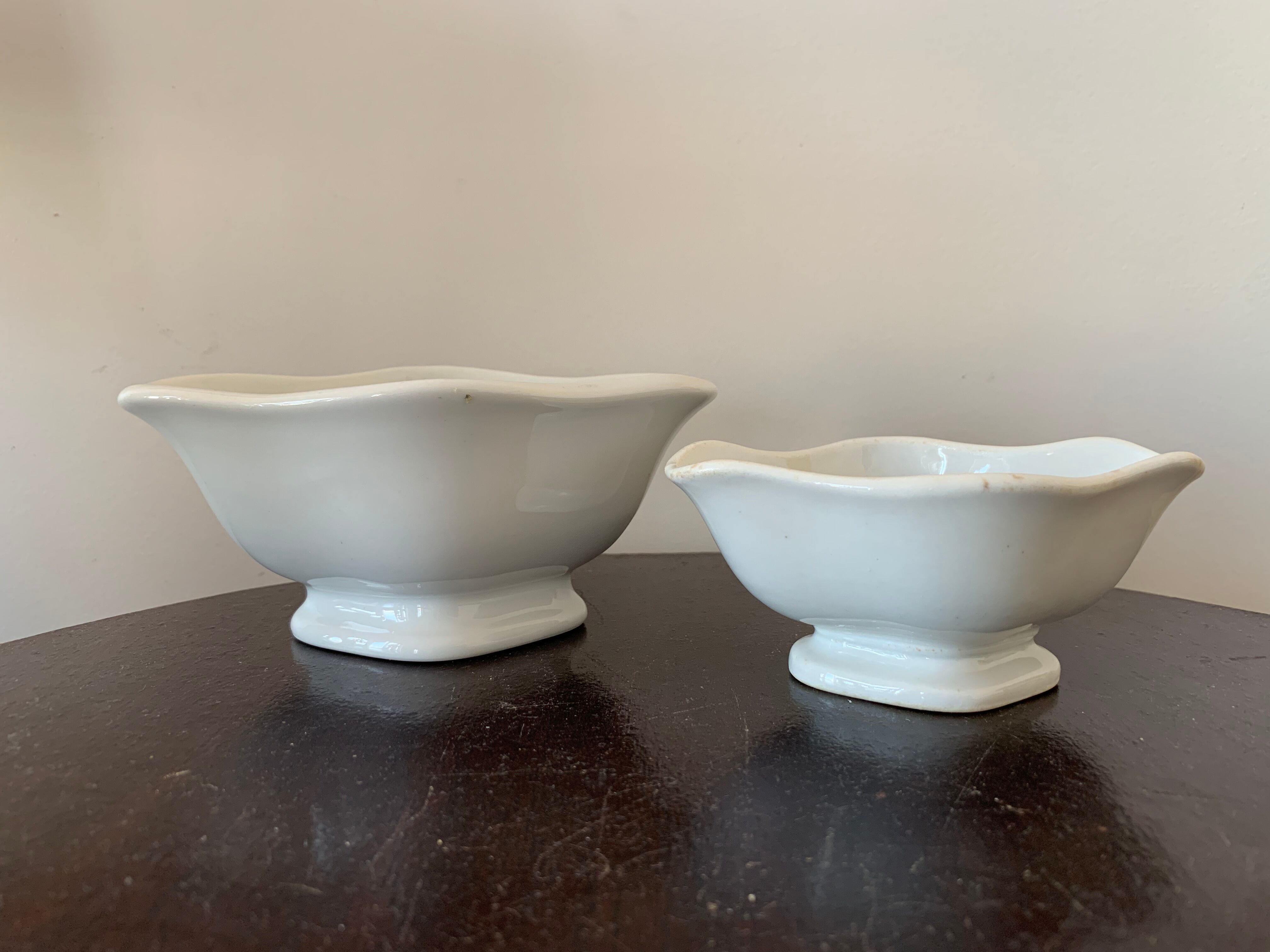 Set of 2 small cream jars