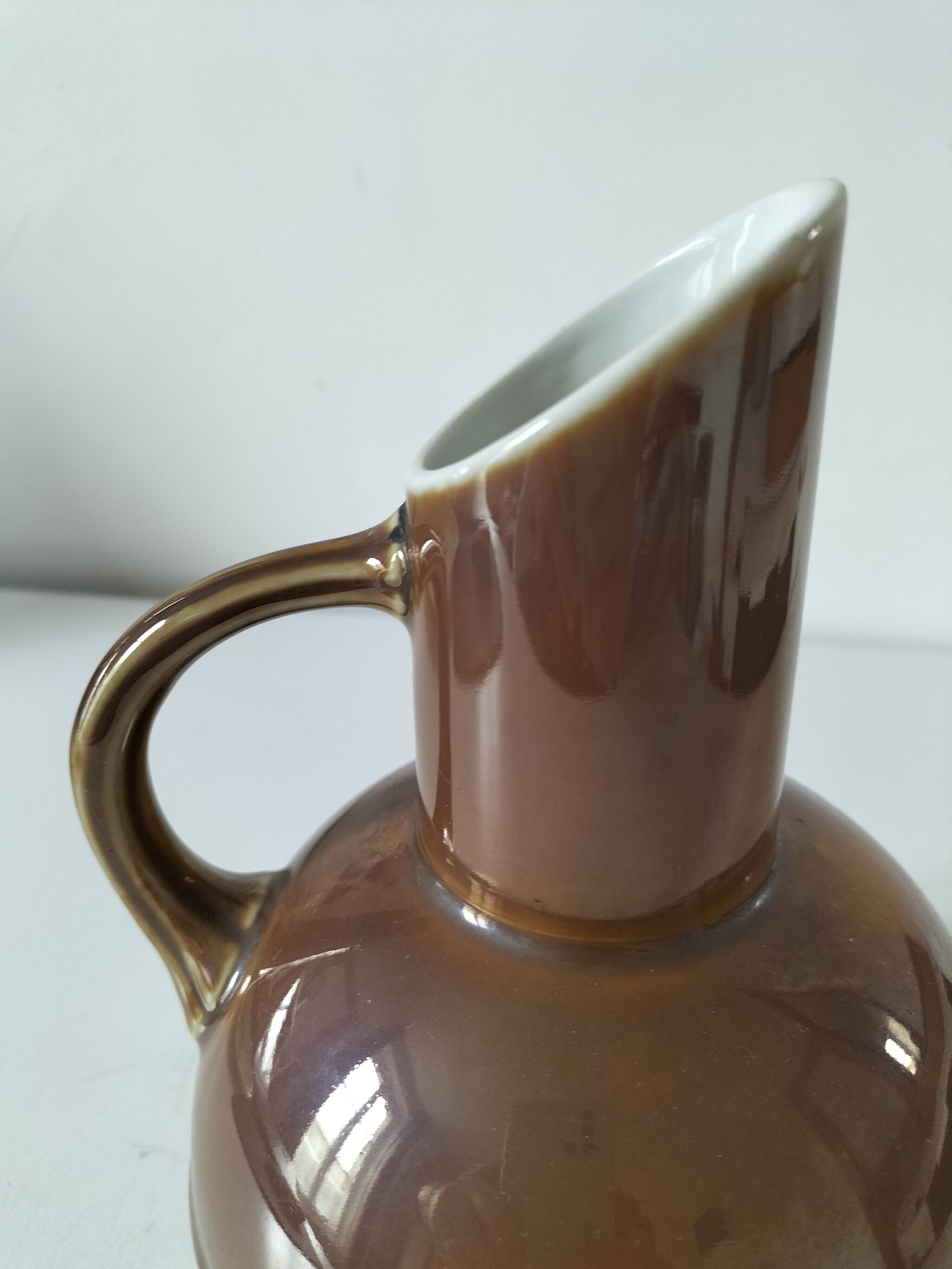 C.P. & Cie Pillivuyt Mehun porcelain carafe - circa 1900