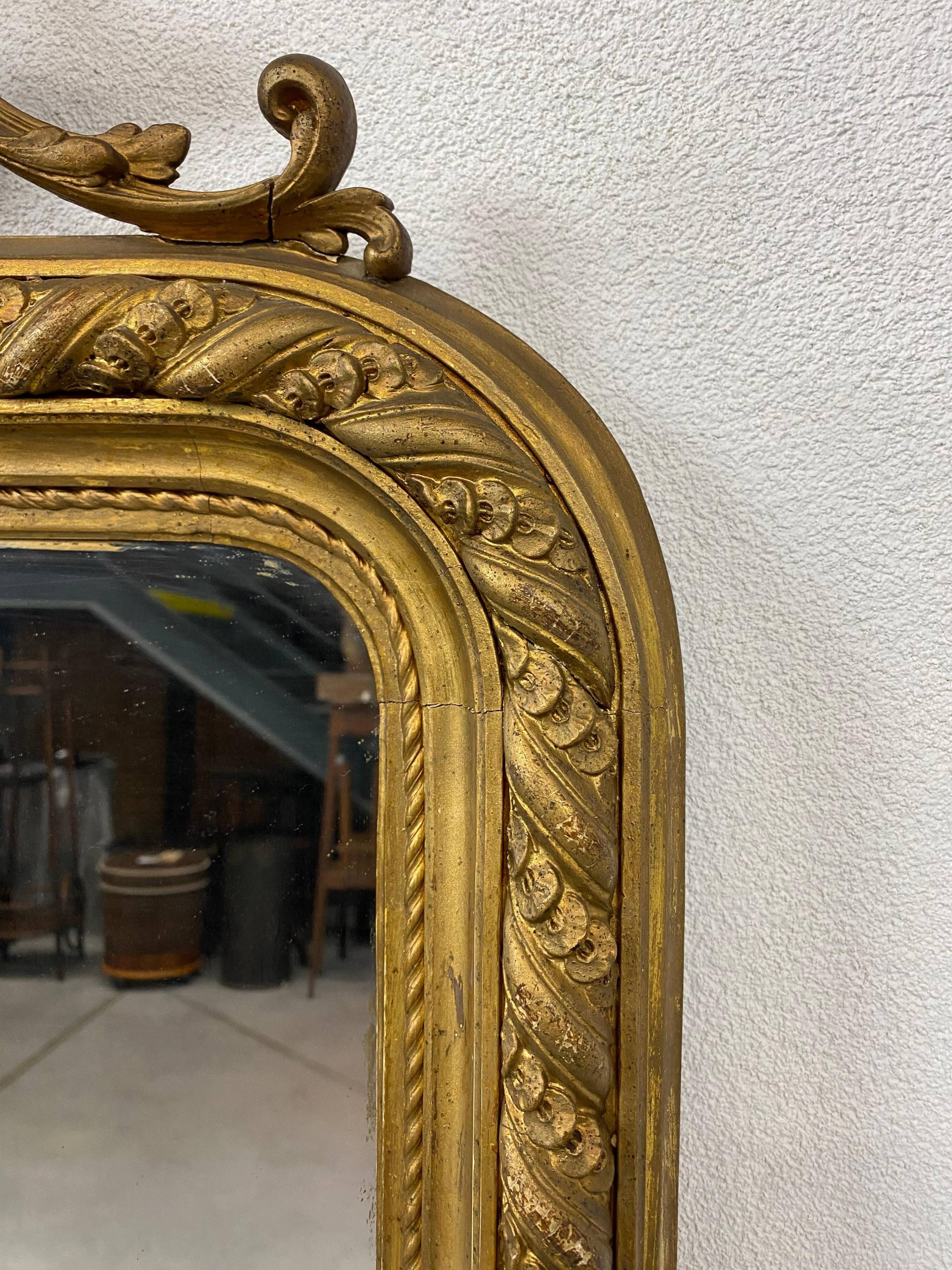 Large Rococo-style wall mirror, around 1850.