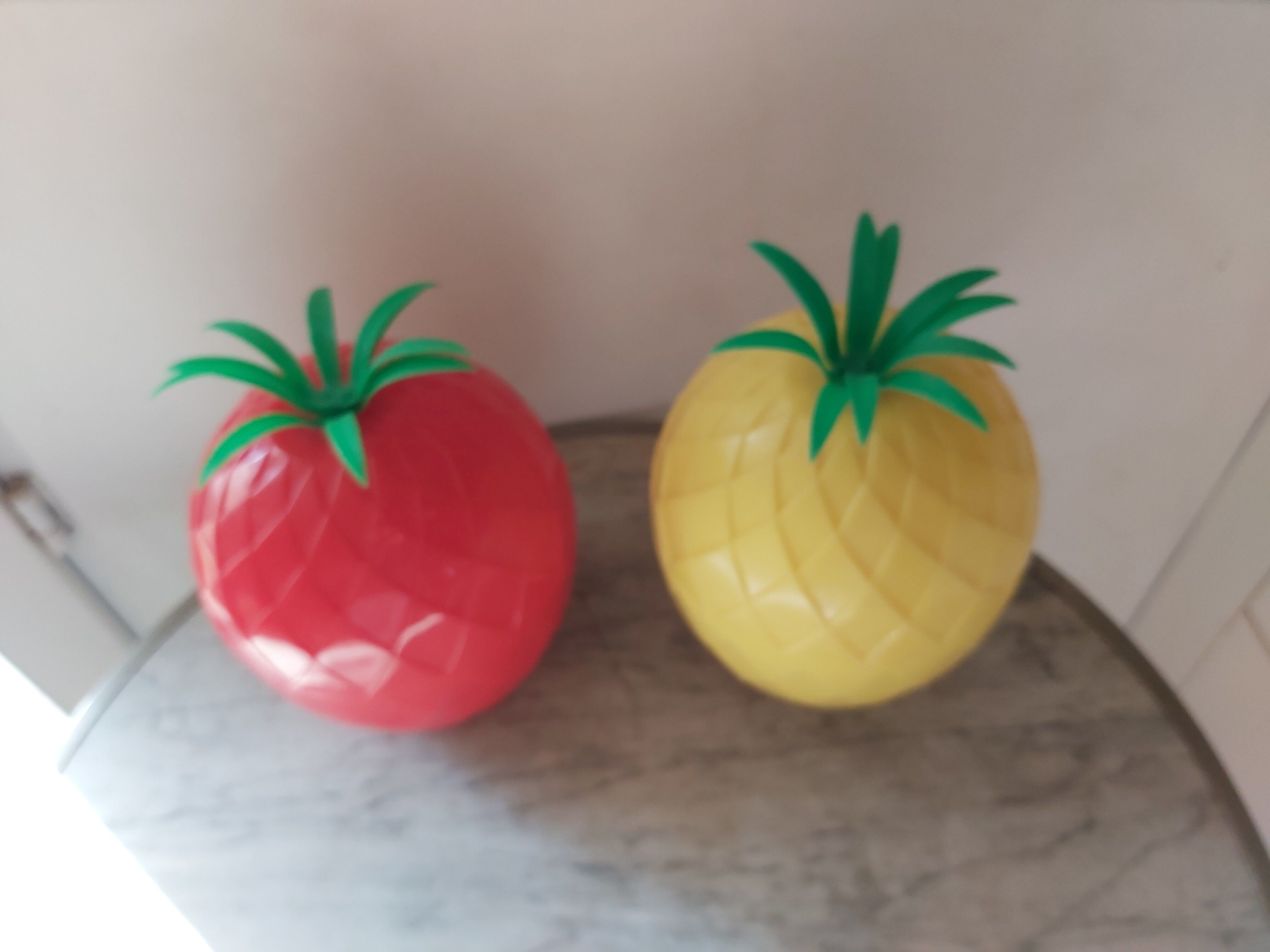 Pineapple ice bucket 70s