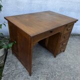 Administrative adult desk