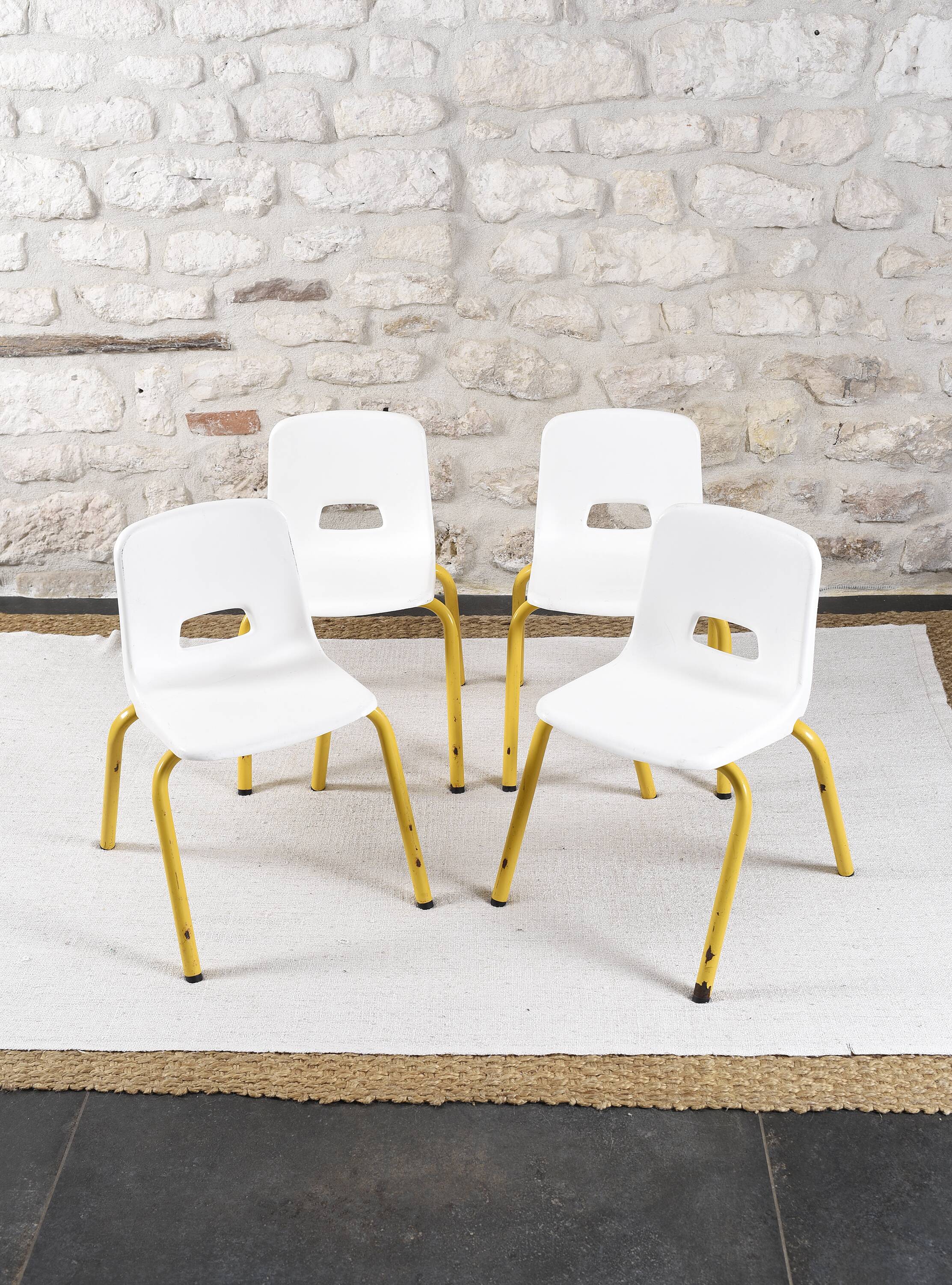 4 PROINCO nursery school chairs from the 70s