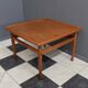 Table basse carrée en teck par Grete Jalk pour Glostrup Danemark années 1960.