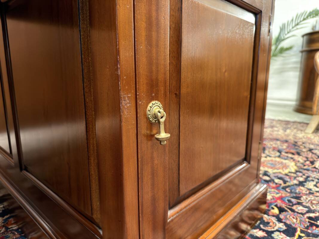 Large English Chesterfield Desk Partnerdesk