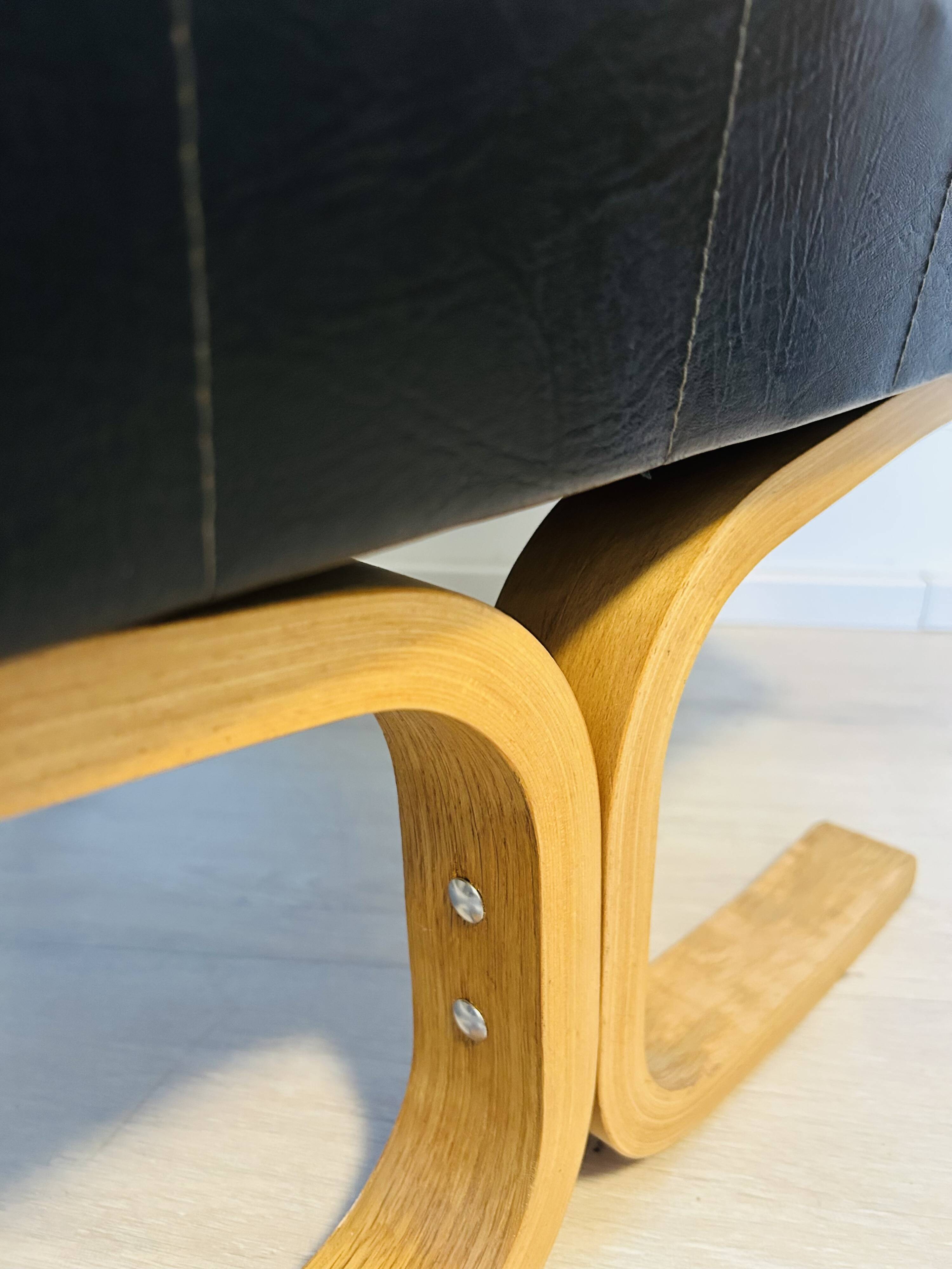 Lounge Armchair “Bratislava” by Ludvík Volak, Czechoslovakia 1970’s