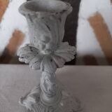 Bougeoir ancien patiné blanc grisé