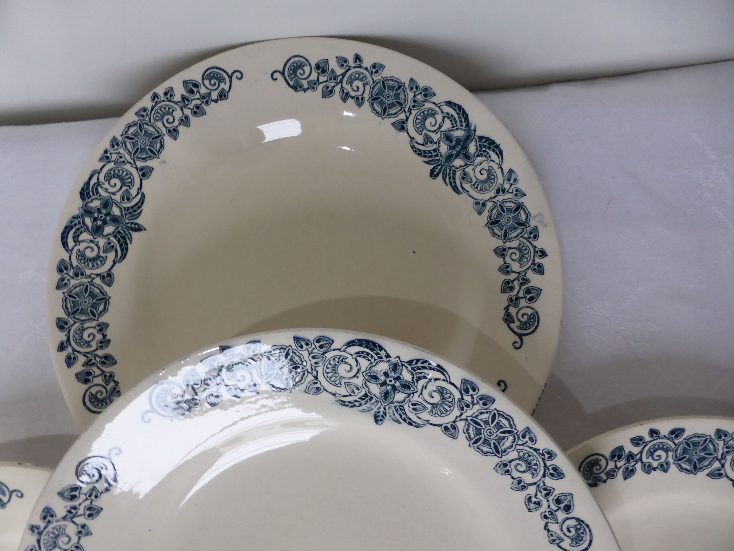 4 vintage flat plates in iron earth from Longchamp model Alesia 211208