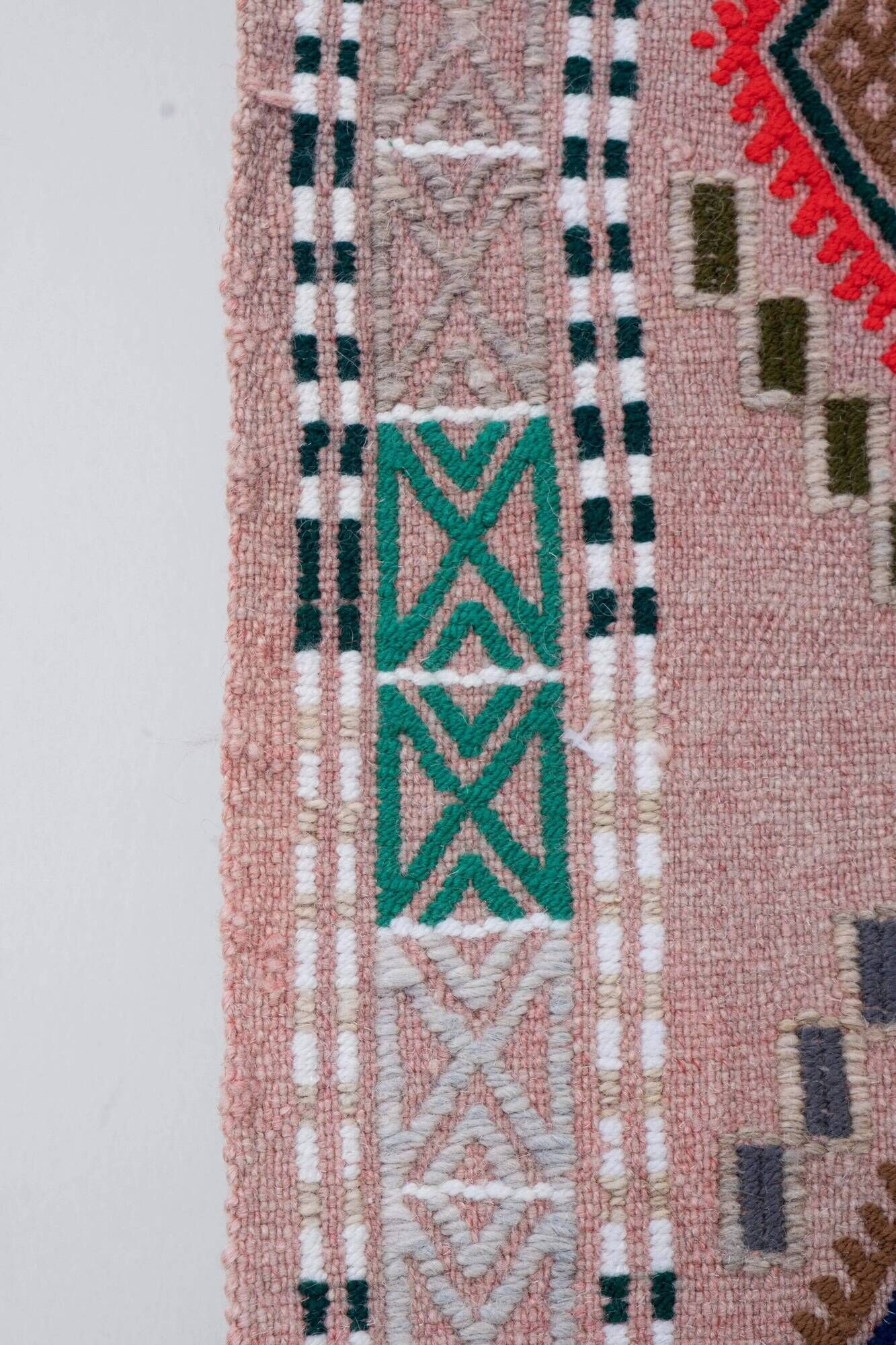 Vintage Turkish kilim, handwoven, 177x292 cm.