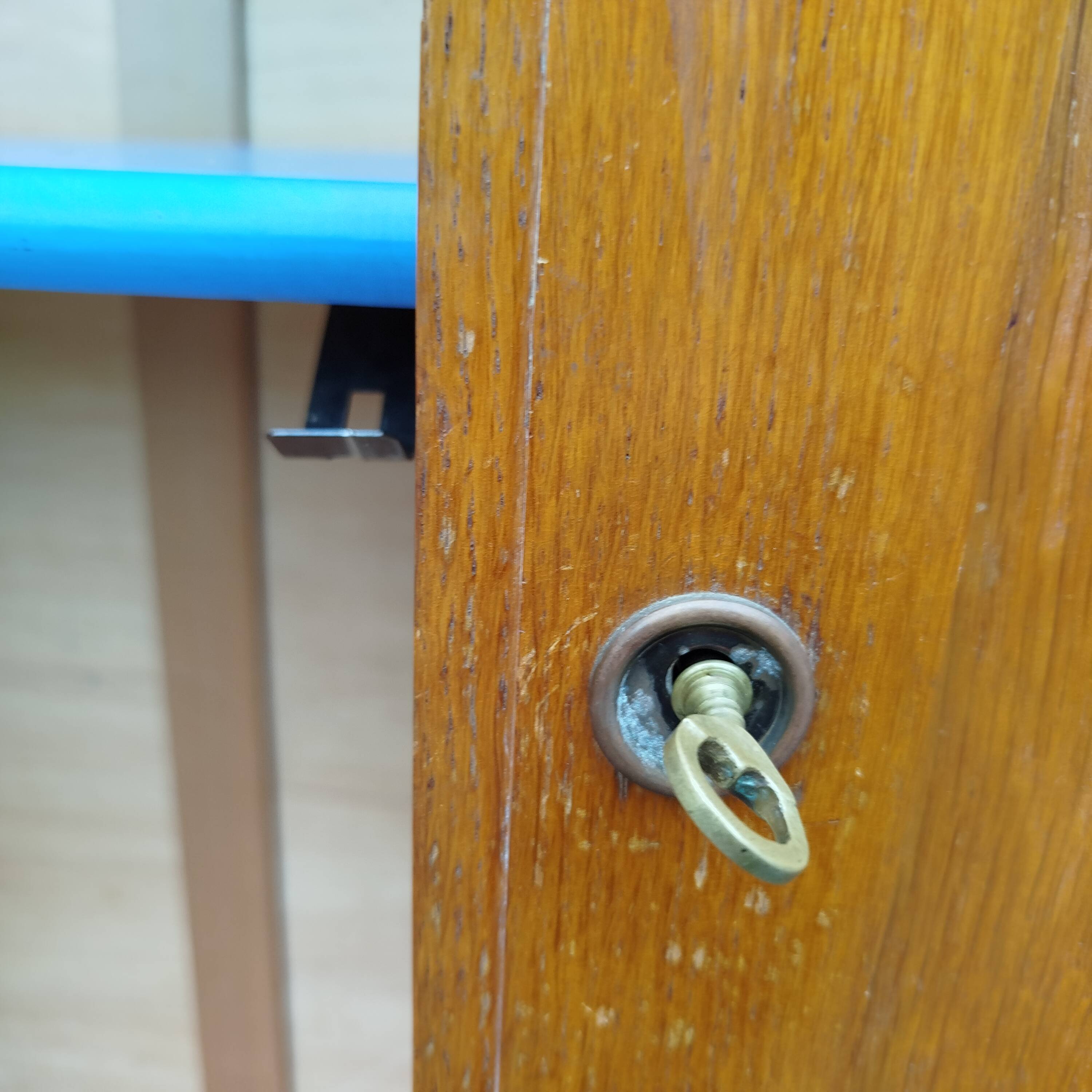 Armoire d'école années 50/60