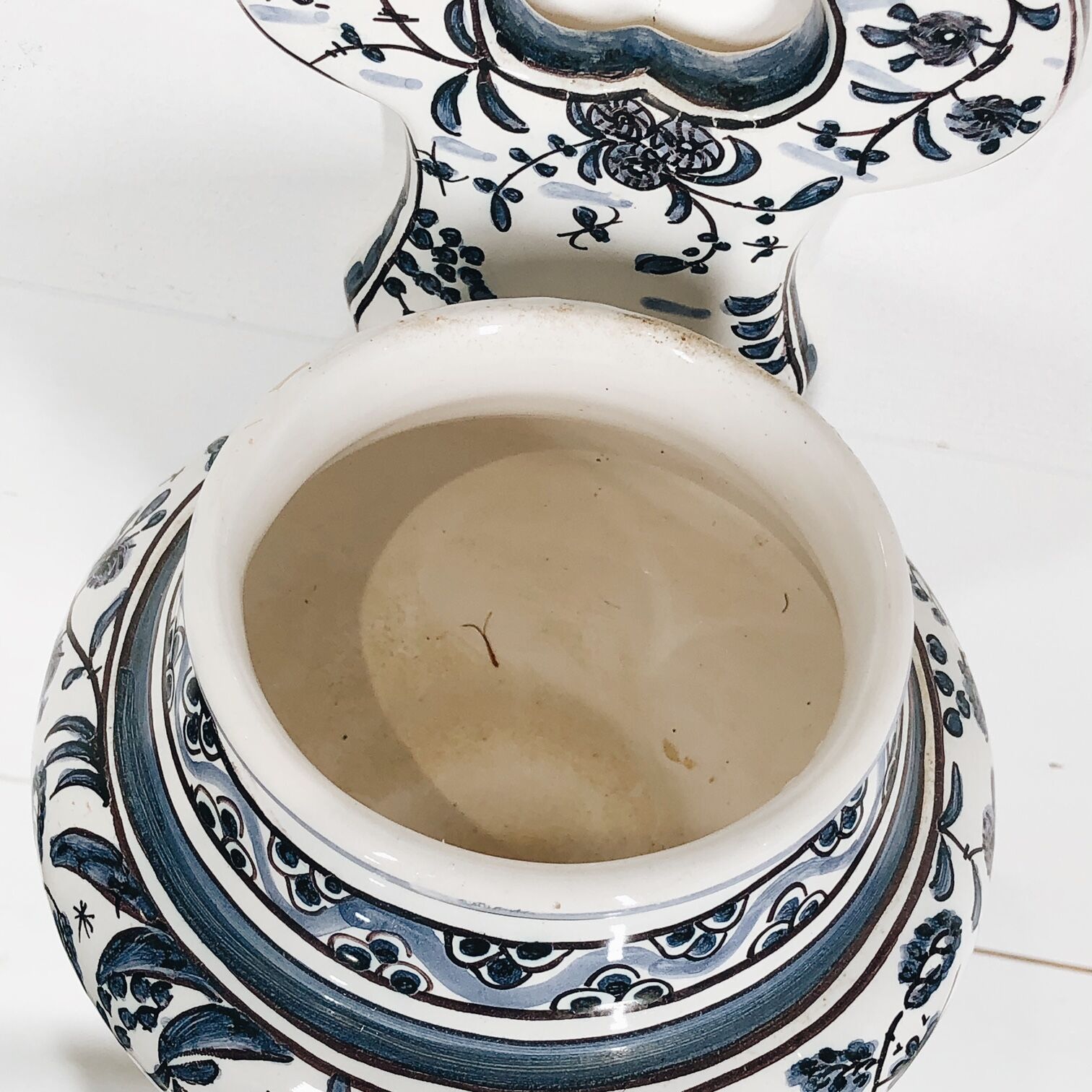 Earthenware font "Estrela de Conimbriga" Portugal