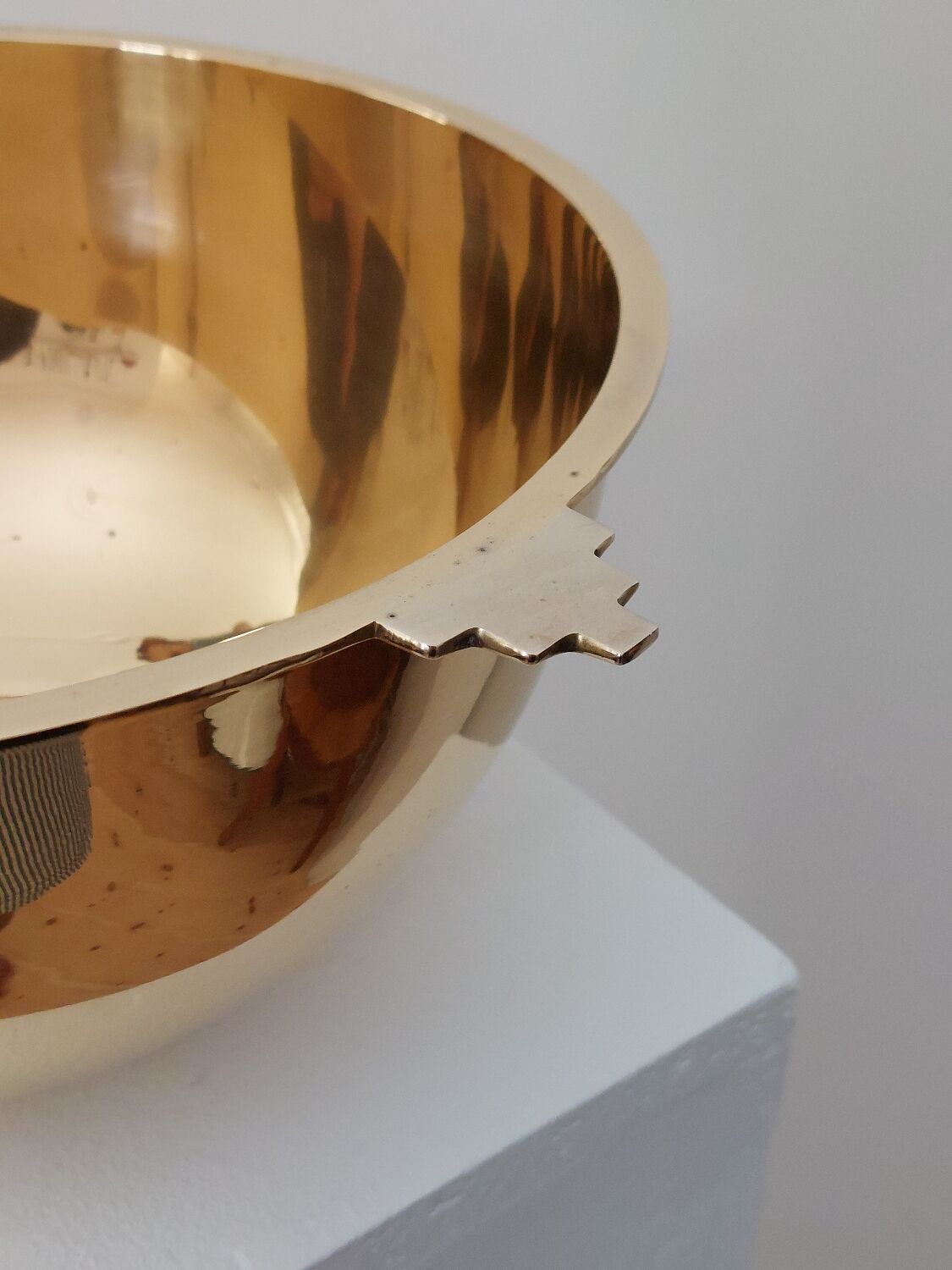 Antique and elegant Art Deco brass bowl