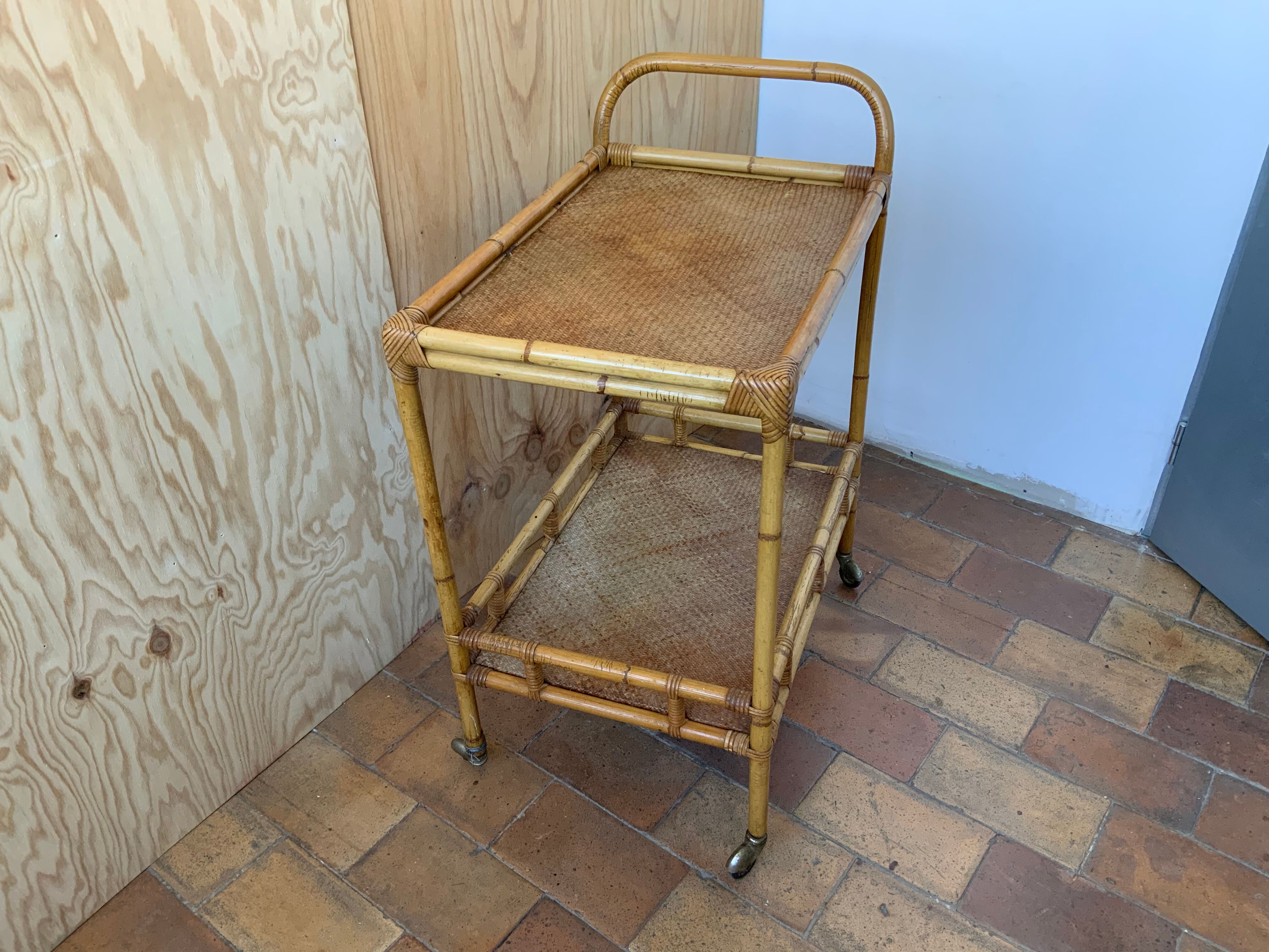 Desserte ou table-roulante vintage