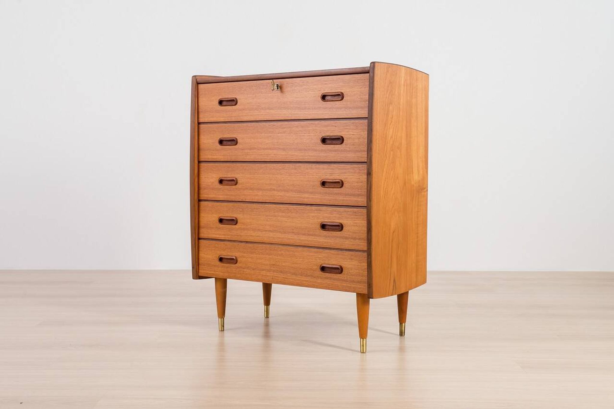 Scandinavian Teak Chest of Drawers, 1960s, Mid-Century Modern