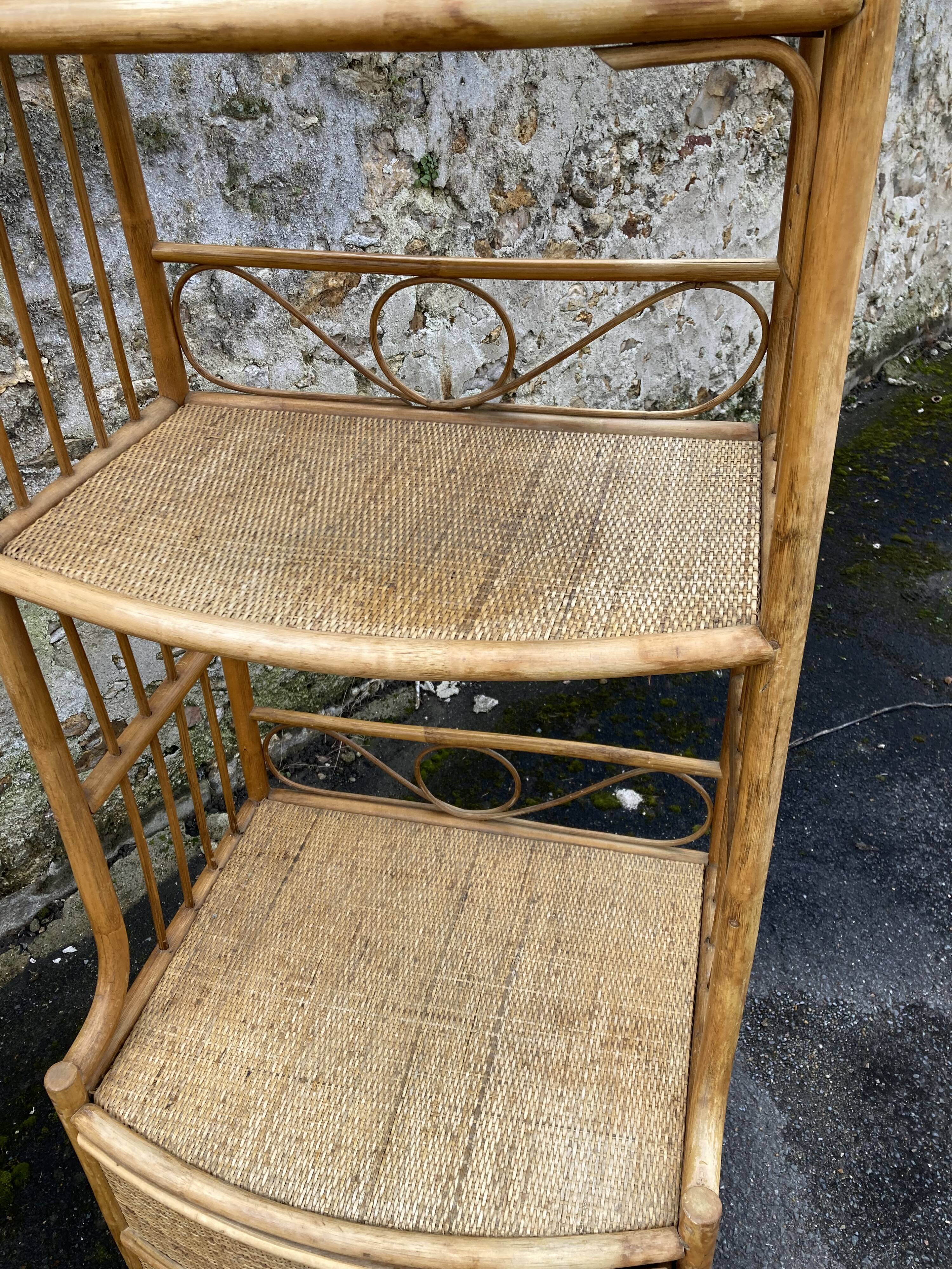 Rattan furniture for veranda.