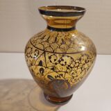 Vase with silver inclusion for decoration
