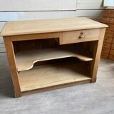 Oak counter